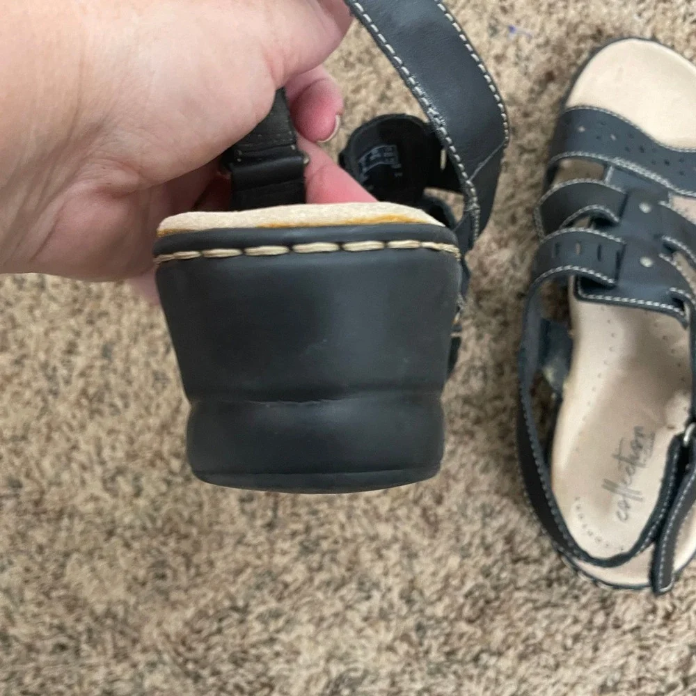 Clarks‎ Collection Ultimate Comfort Black Leather Strappy Wedge Sandals 7 M